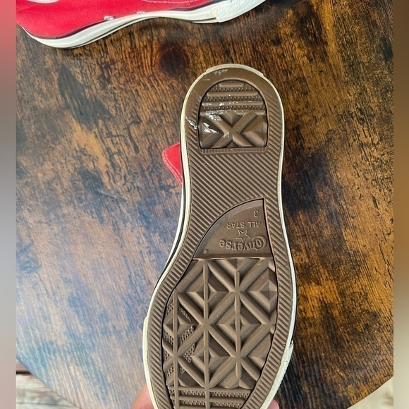 Converse HighTops - Picture 3 of 6